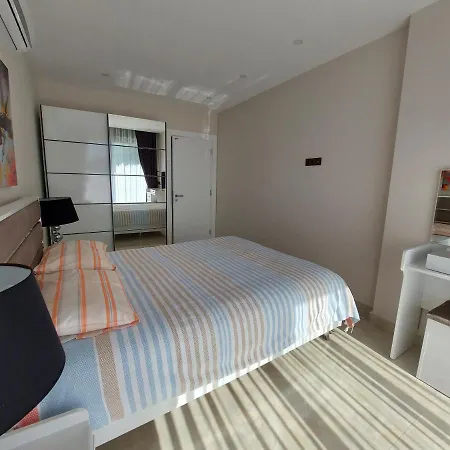 Konak Seaside Tower Apartment 14 Alanya
